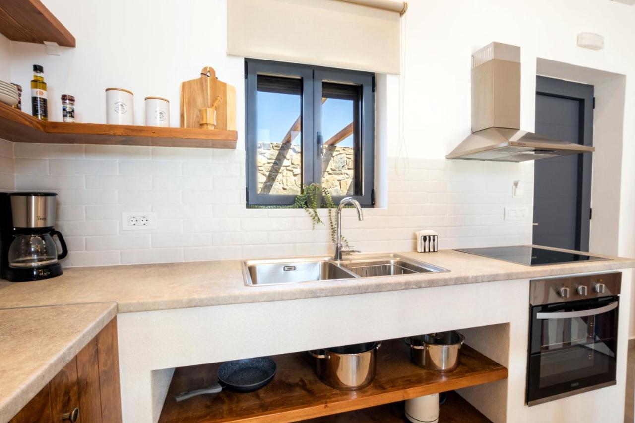 Cato Agro 4, Seafront Villa With Private Pool Afiartis Ngoại thất bức ảnh